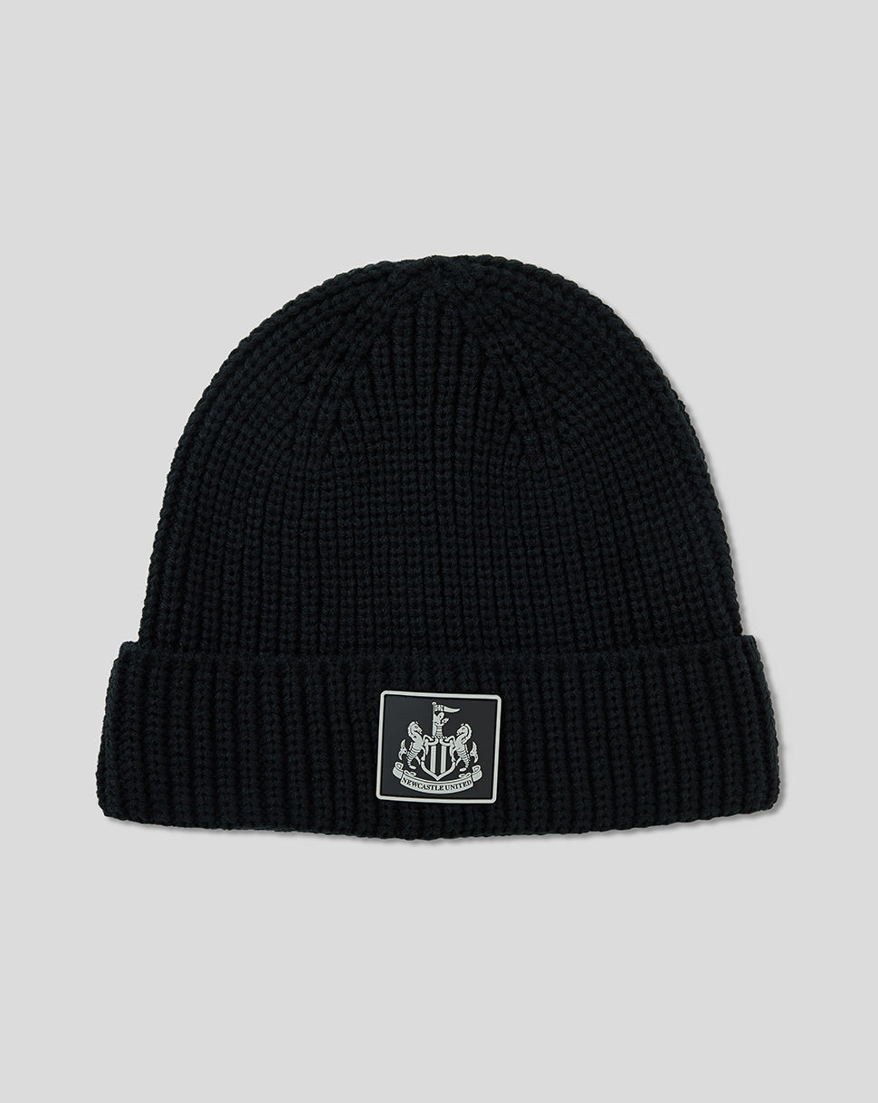 NEWCASTLE KNITTED BEANIE (RUBBER BADGE)